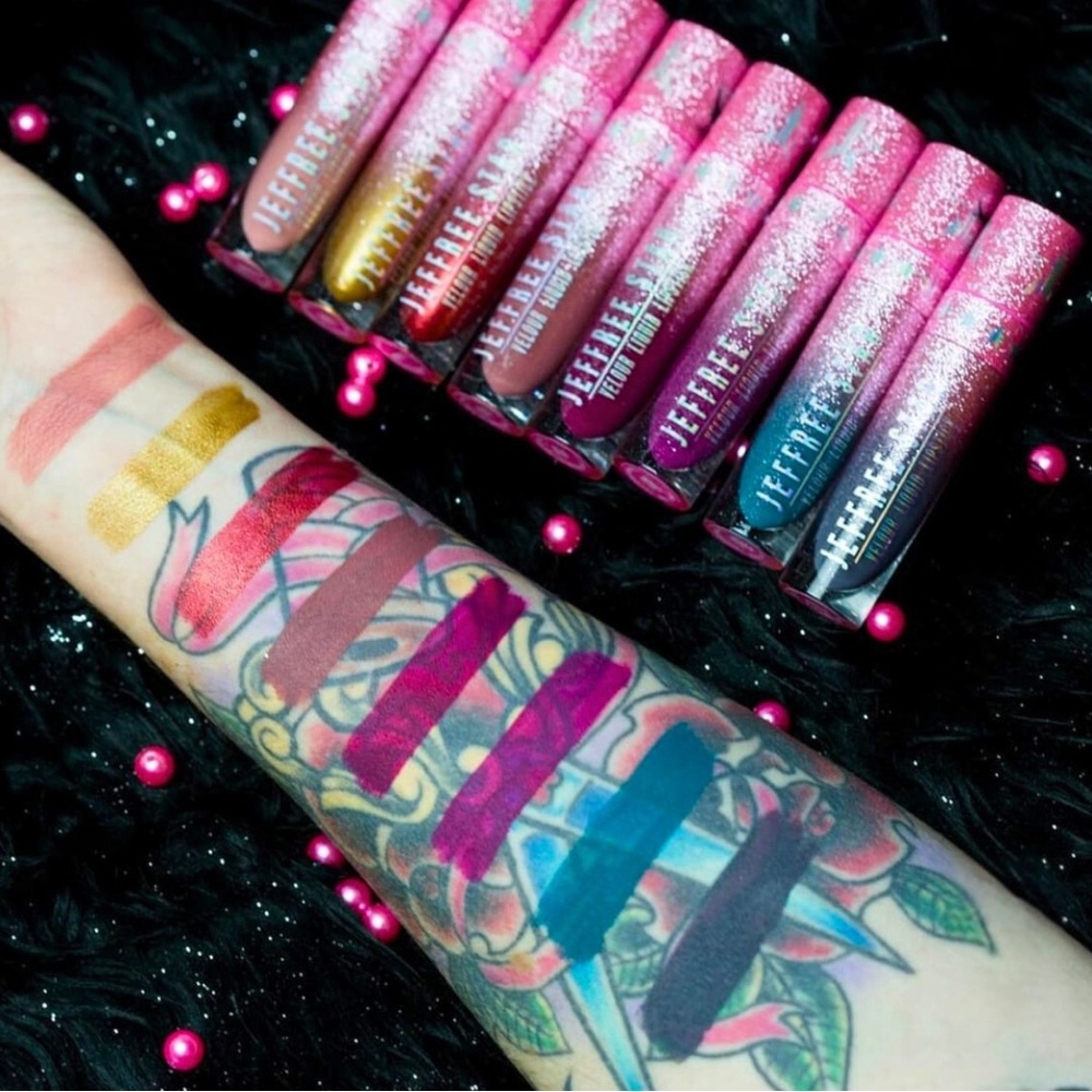 Jeffree Star | ‘Berries On Ice’ Velour Liquid Lipstick NiB | L.E. Holographic - Picture 11 of 16